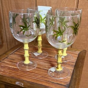 Tropical Palm Tree plastic Wine Glasses Set